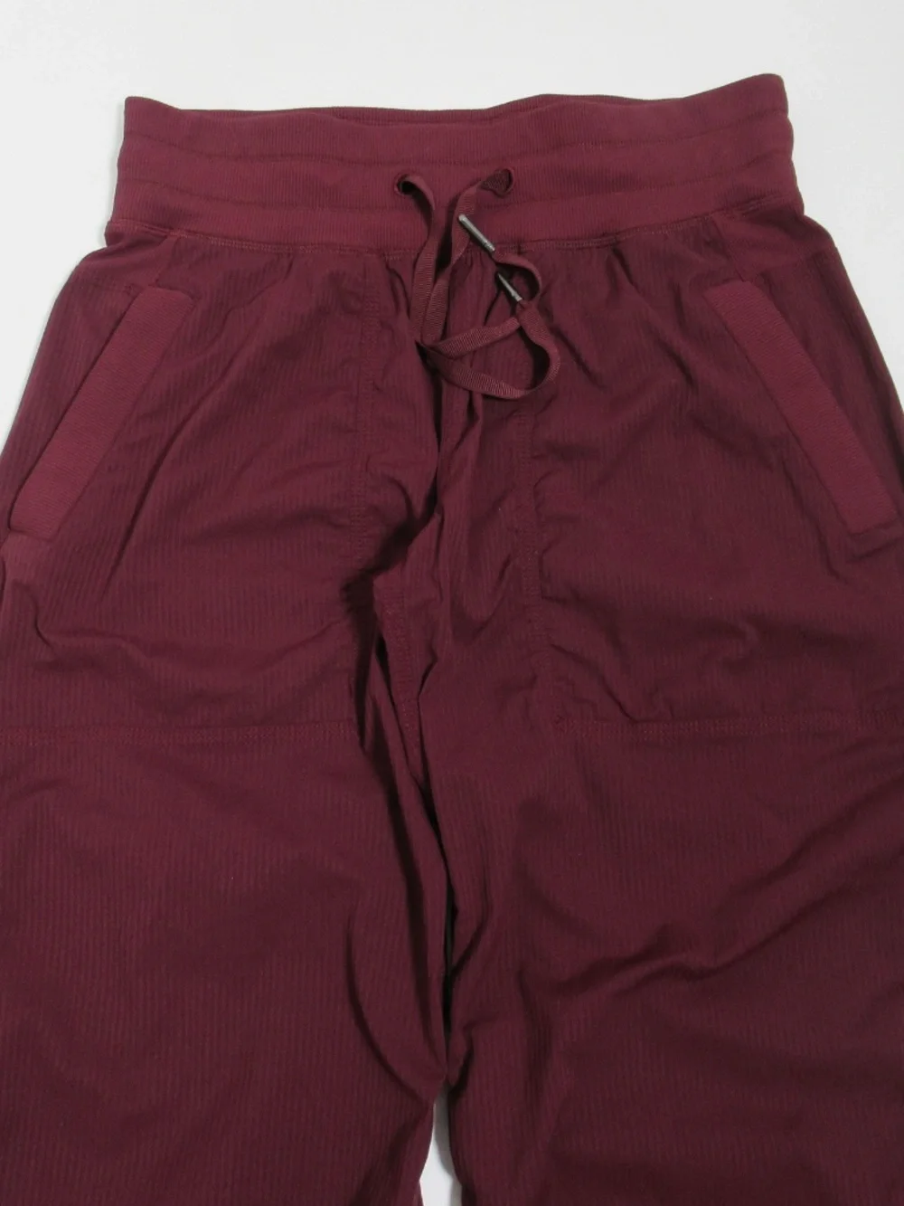 Lululemon Women's Dance Studio Mid-Rise Pant *Regular Garnet Size 4